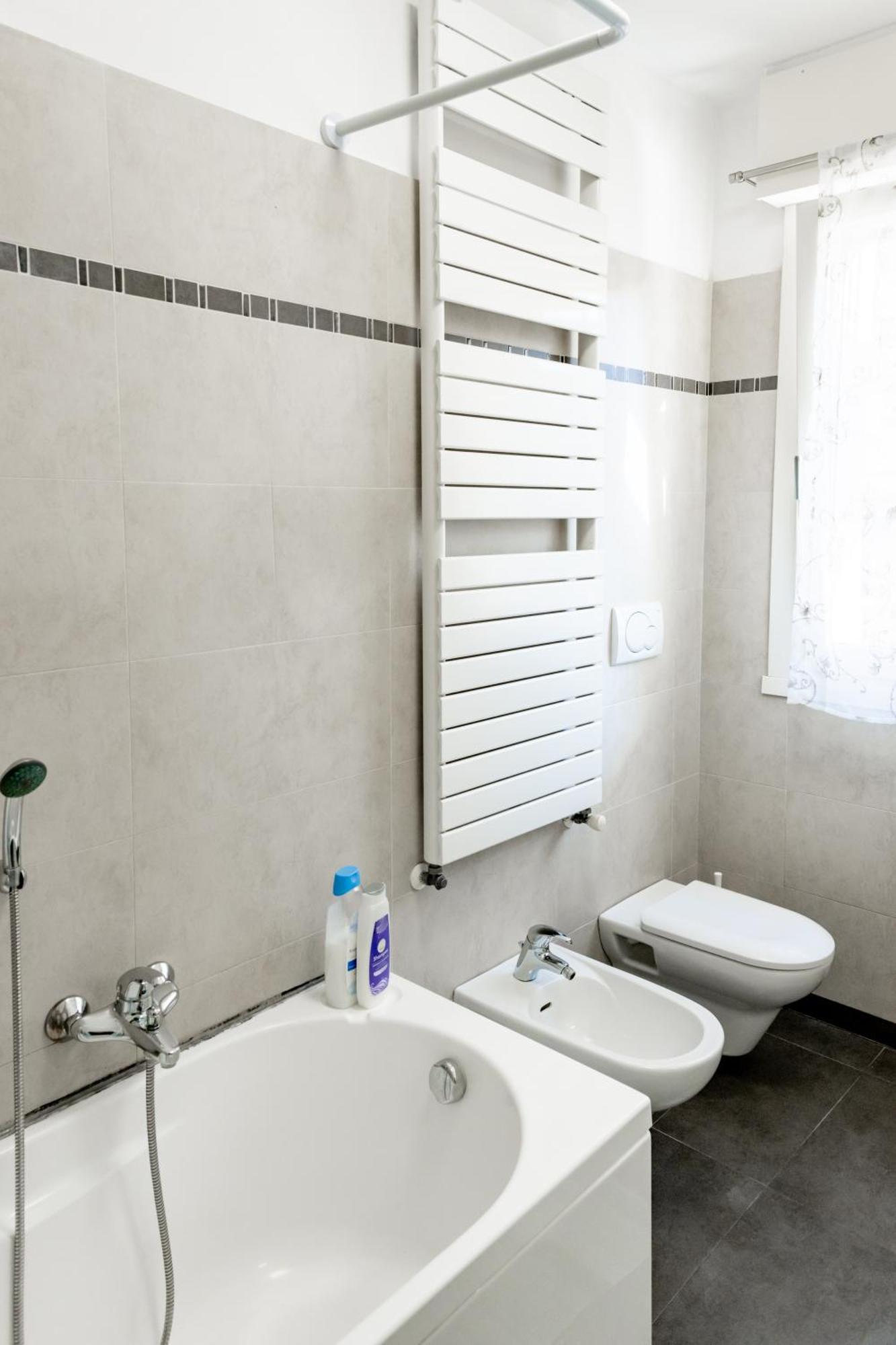 Charming Two Bedroom Appartement Venise