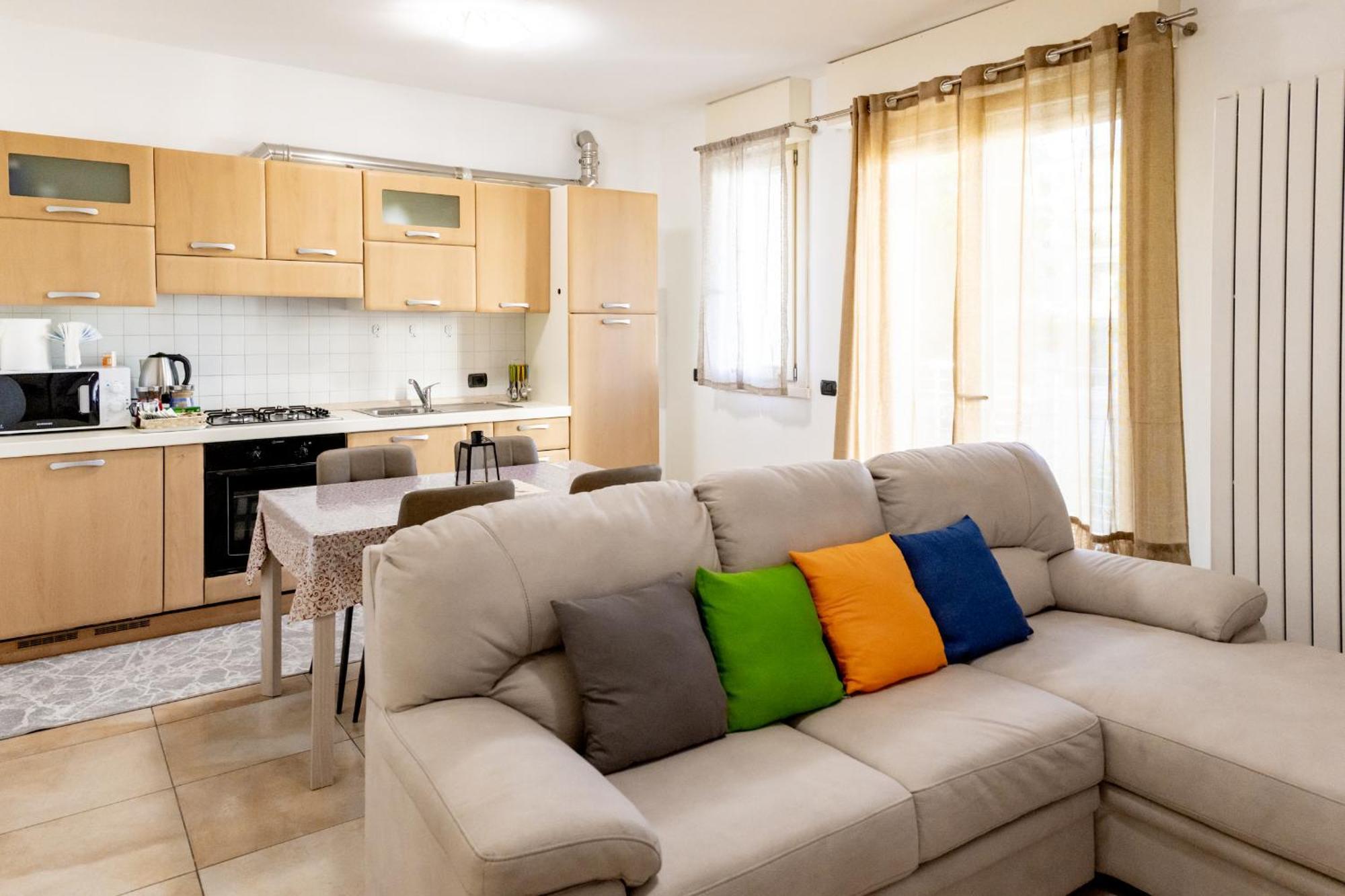 Charming Two Bedroom Appartement *